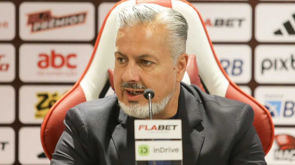 Flamengo emite nota criticando Internacional por contratação
