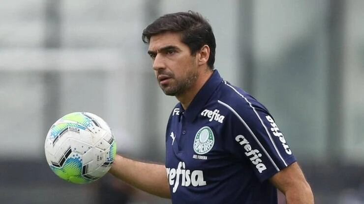 Palmeiras x Ceará se enfrentam em jogo cheio de desfalques; veja onde assistir