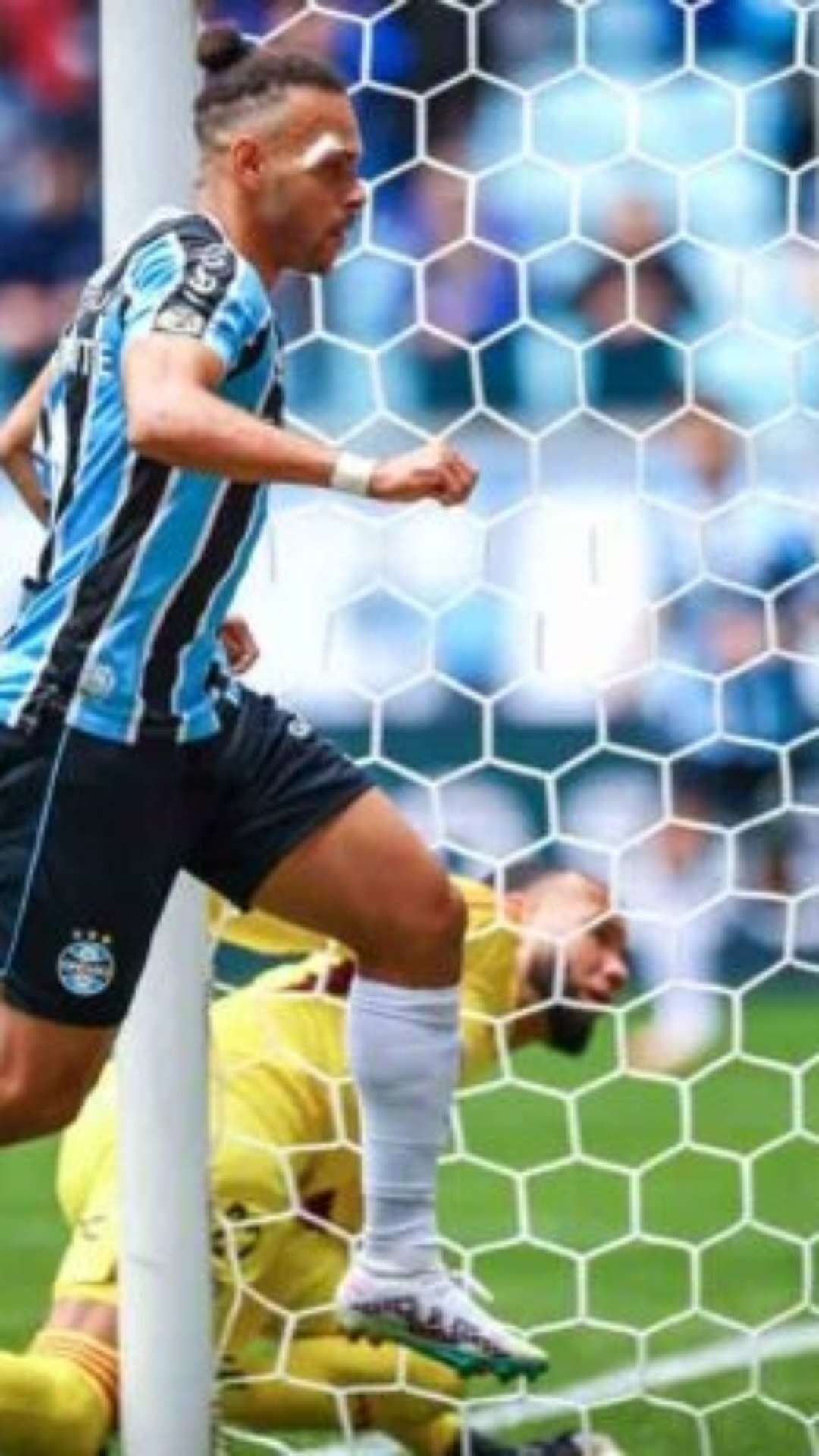 Braithwaite tem bom índice de participação nos gols do Grêmio