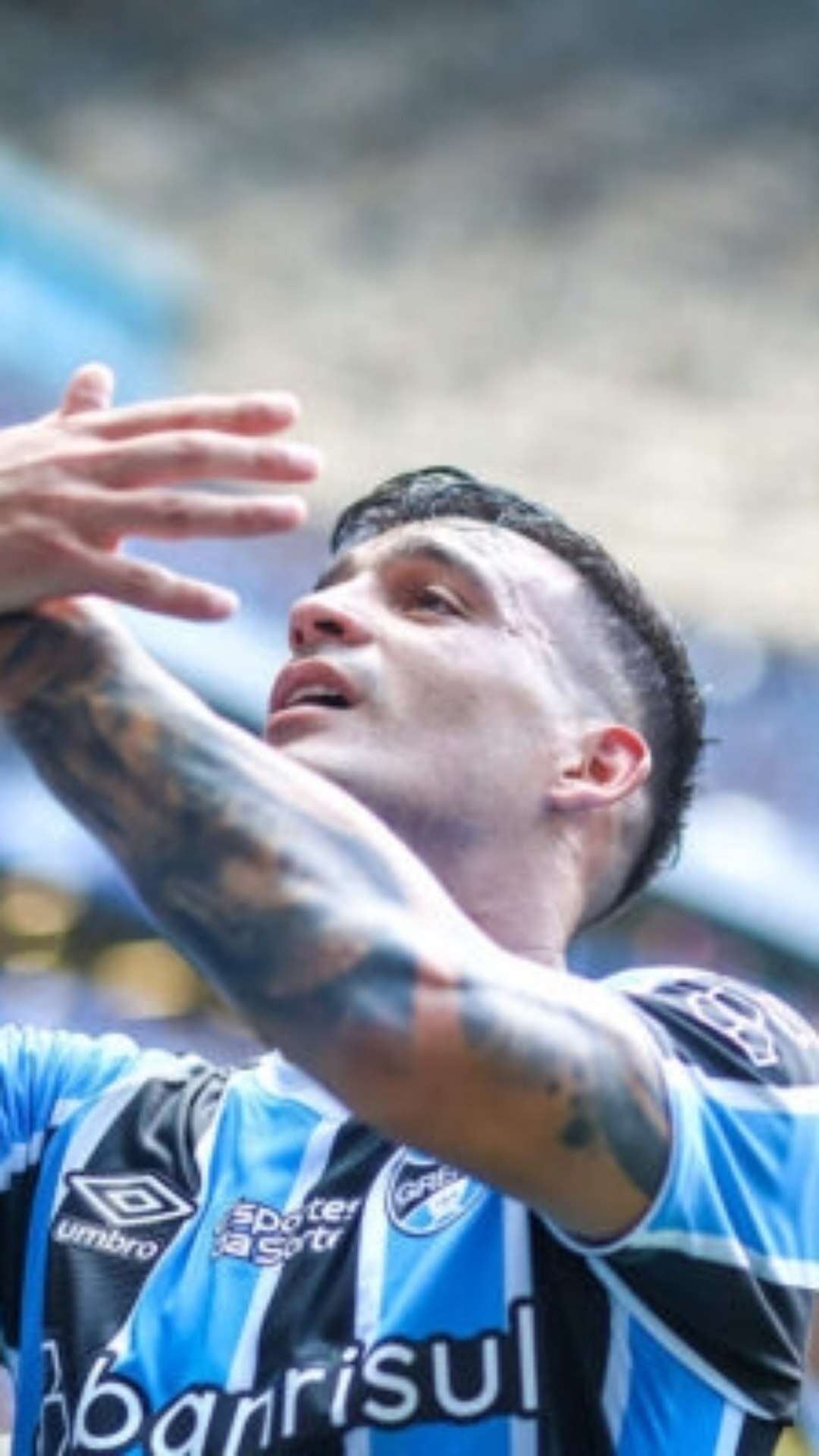 Cristaldo tenta aproveitar destaque individual para se tornar unanimidade no Grêmio