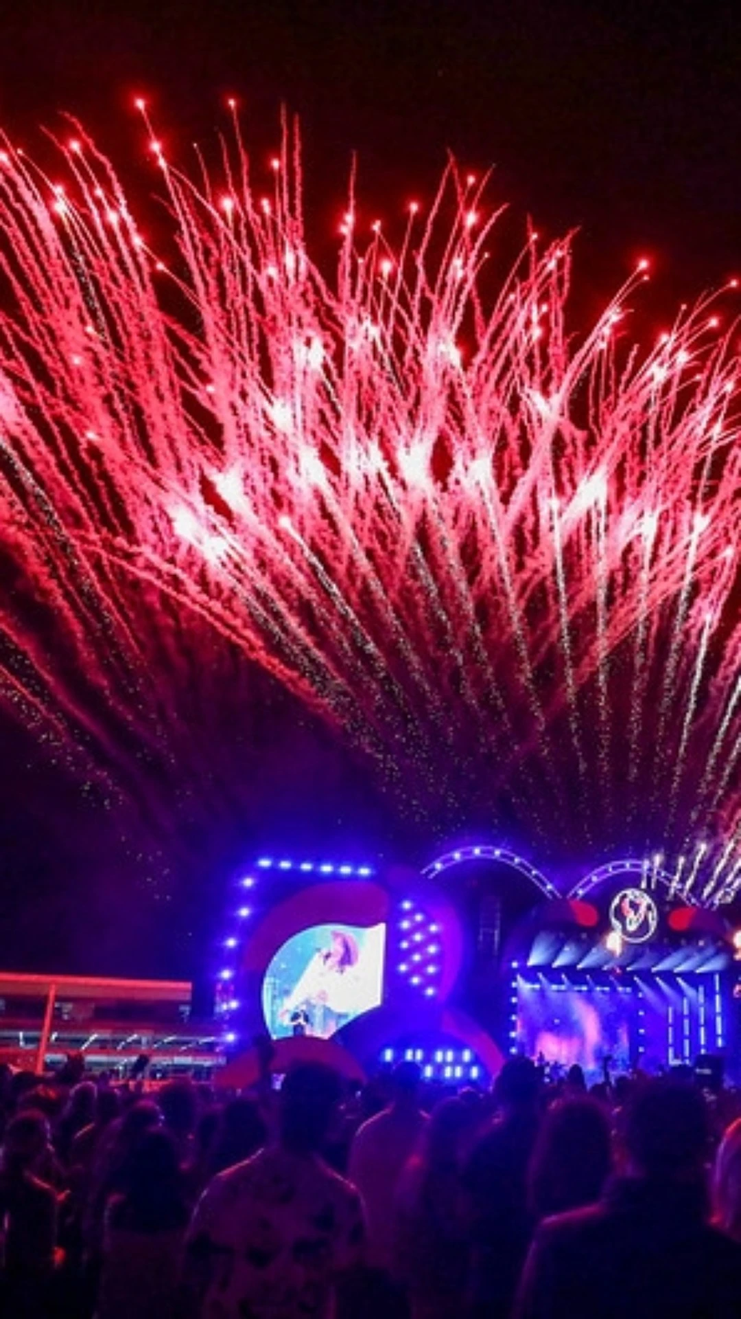 Shows e diversidade lotam a Praça dos Três Poderes em evento inédito e gratuito: “A Praça é do povo”