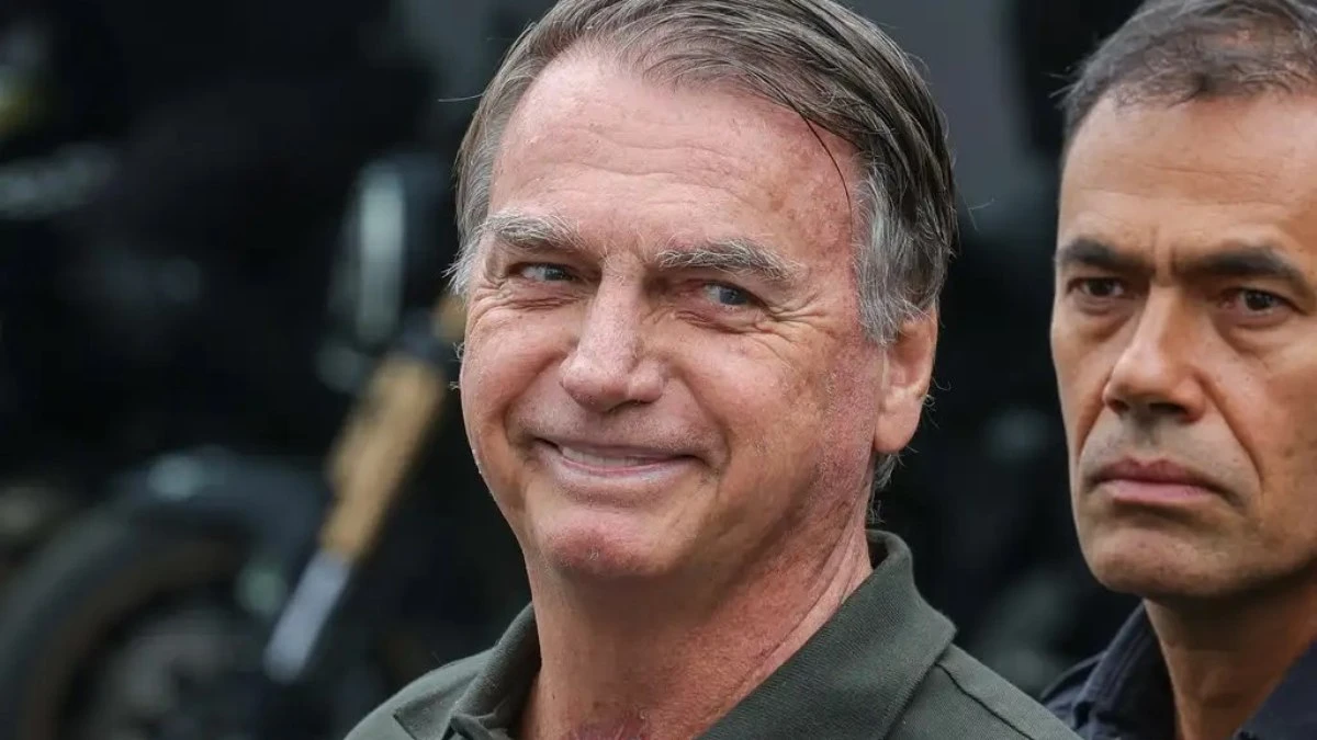Defesa explica ao STF sumiço de duas armas de Bolsonaro