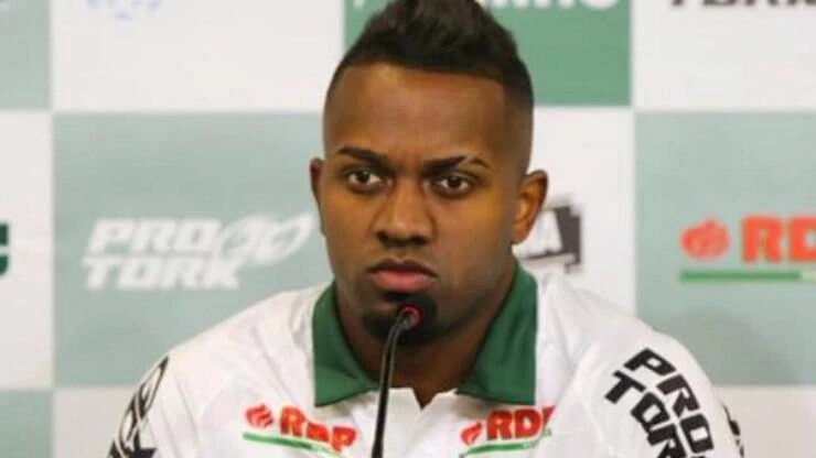 Torcedores reprovam possível chegada de Kelvin ao Botafogo; veja reações