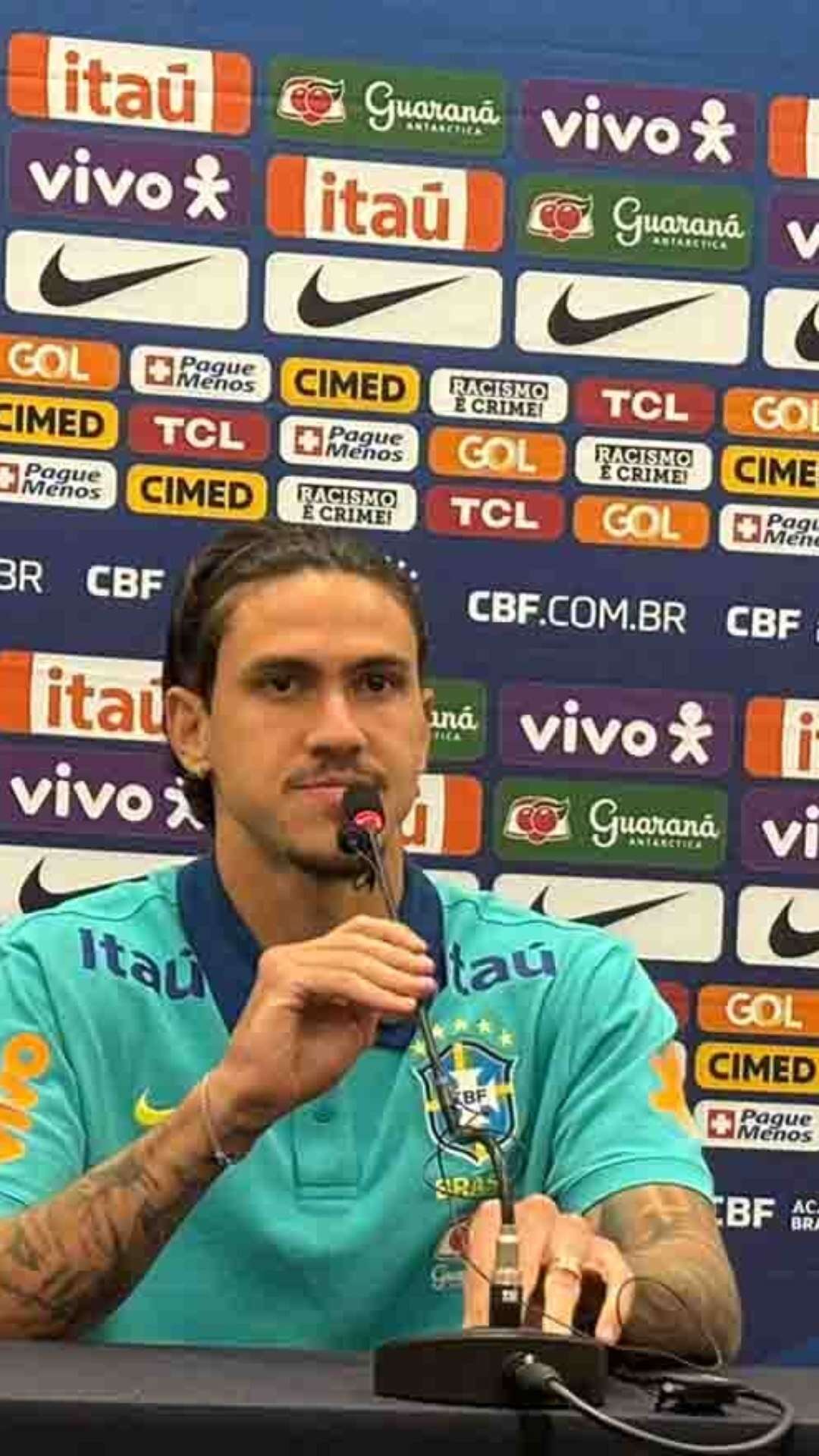 Pedro fala sobre retorno e orgulho de representar a seleção: ‘Sei esperar meu tempo’