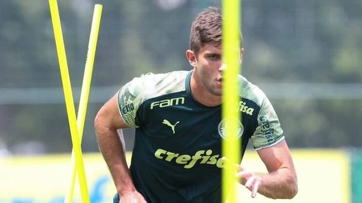 Luan testa positivo para Covid-19 e Palmeiras deve ter estreia de novo zagueiro