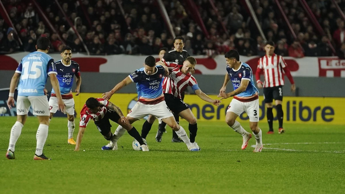 Estudiantes segura Cerro e vai pegar Flamengo ou Inter na Liberta