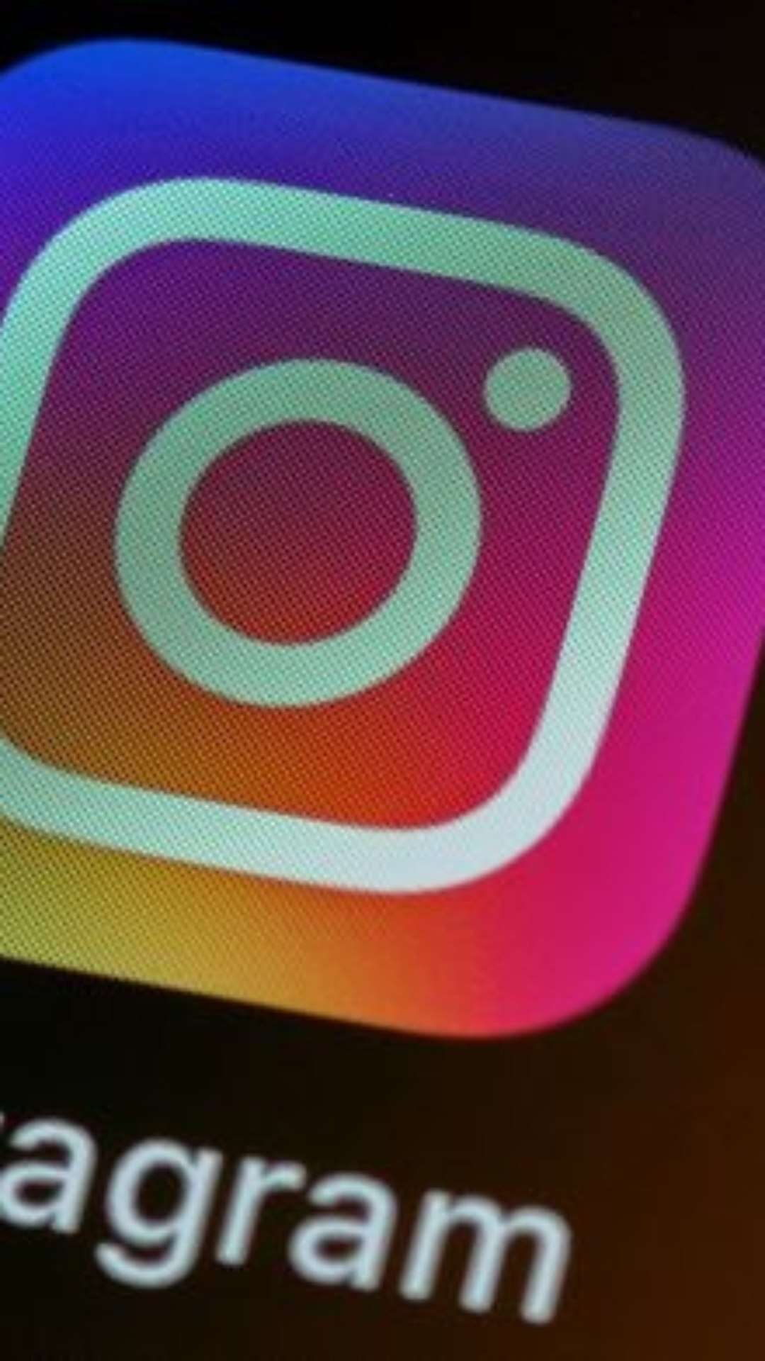 Instagram lança IA para gerar fundo em fotos nos Stories