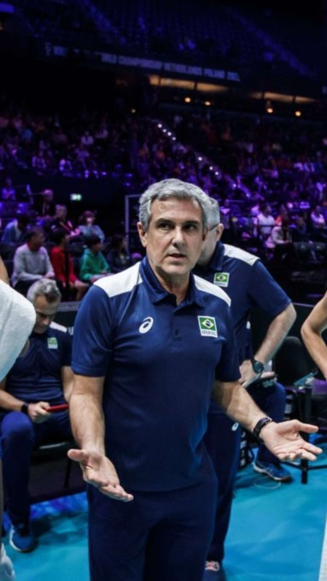 Zé Roberto e Ana Paula Henkel ingressam no Hall da Fama da FIVB