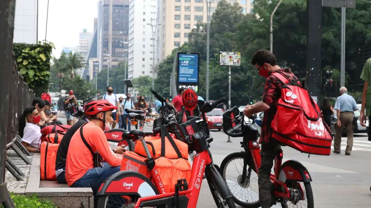 Brasil possui 1,5 milhão de pessoas trabalhando por aplicativos