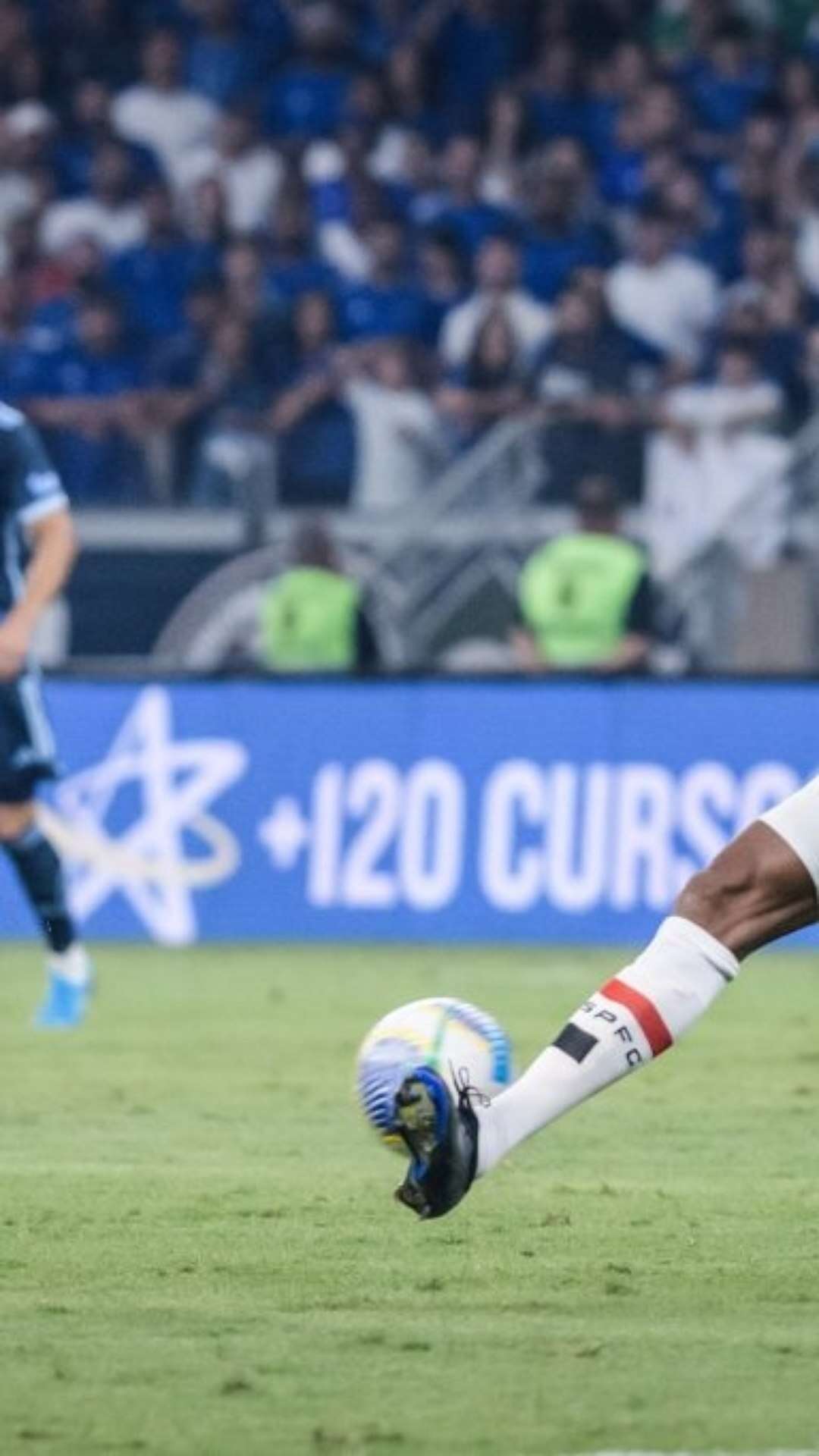 Cruzeiro conhece sua primeira derrota jogando no Mineirão, pela Série A