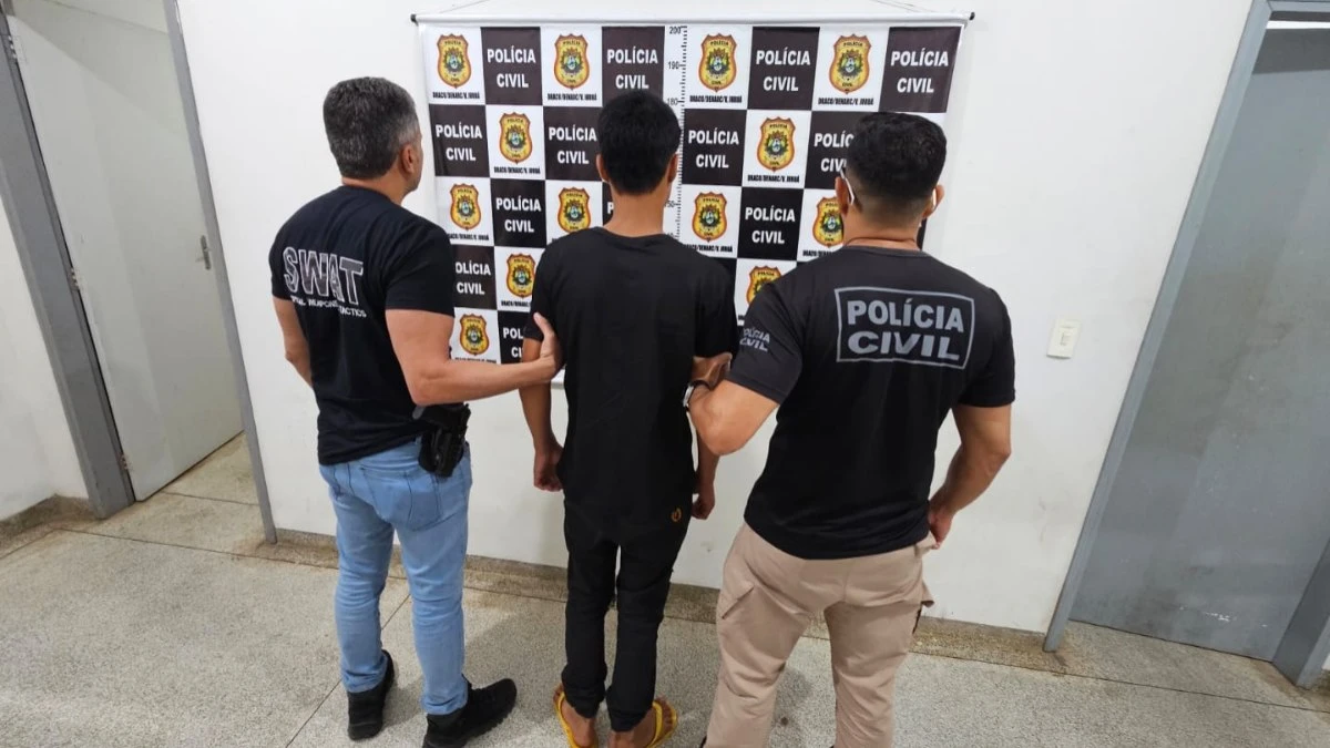 Bilhete em banheiro de escola revela plano para matar professores