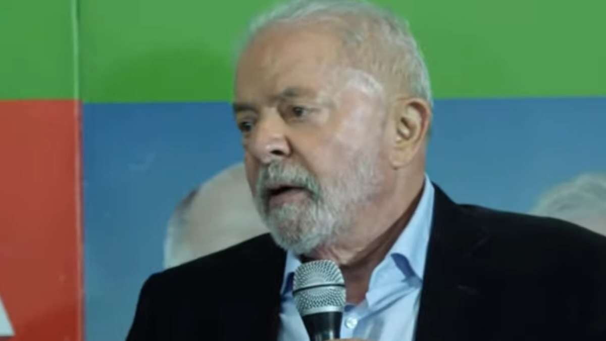 Mundo está “preocupado” com as eleições brasileiras, afirma Lula