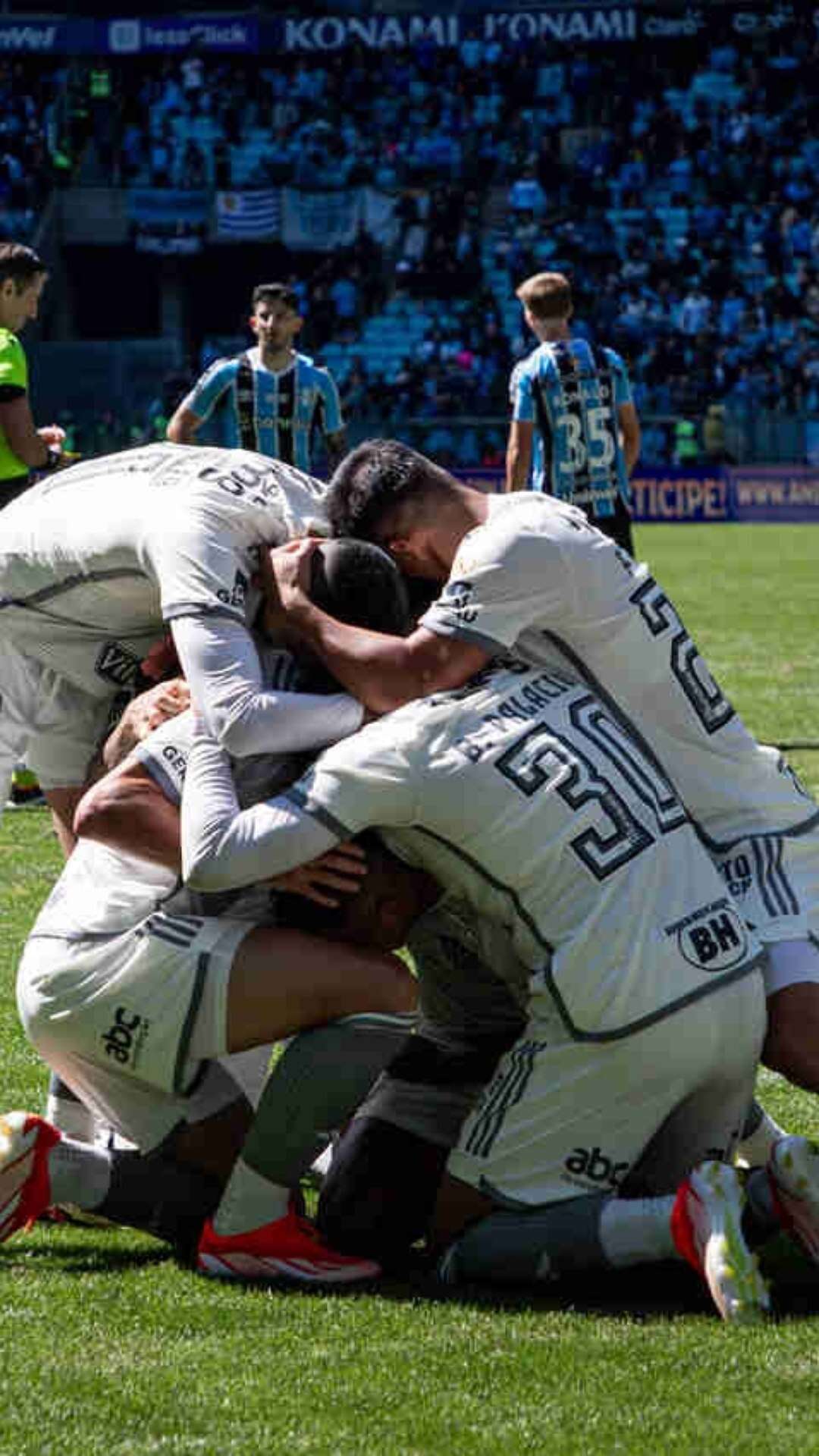 Atlético: Jogadores e Gabriel Milito decidirão o local da decisão contra o São Paulo