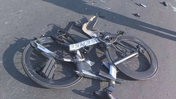 Bicampeão brasileiro de ciclismo é atropelado e tem fratura grave