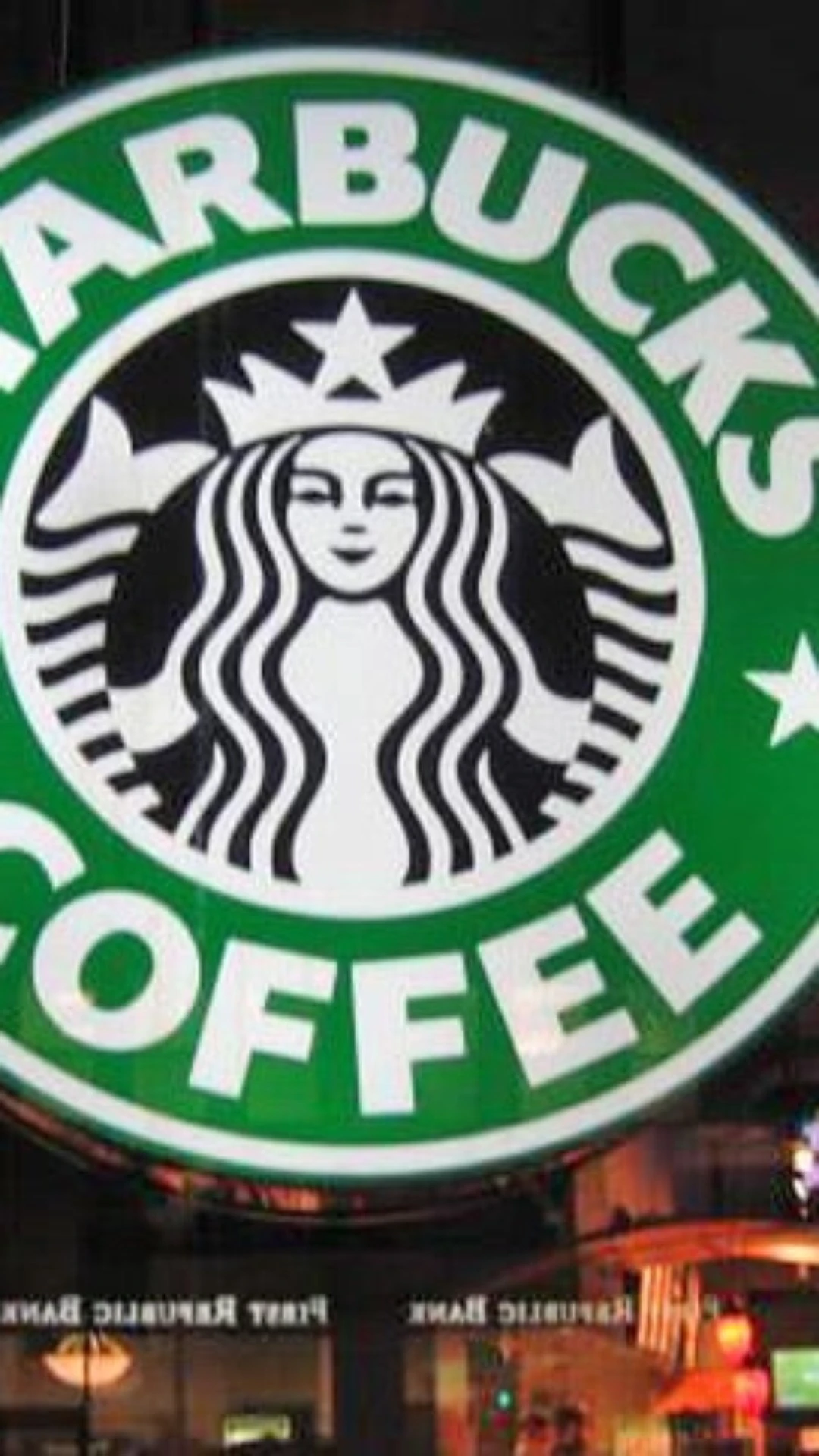 Loja cobra R$ 23 mil por dois cafés e cliente não percebe