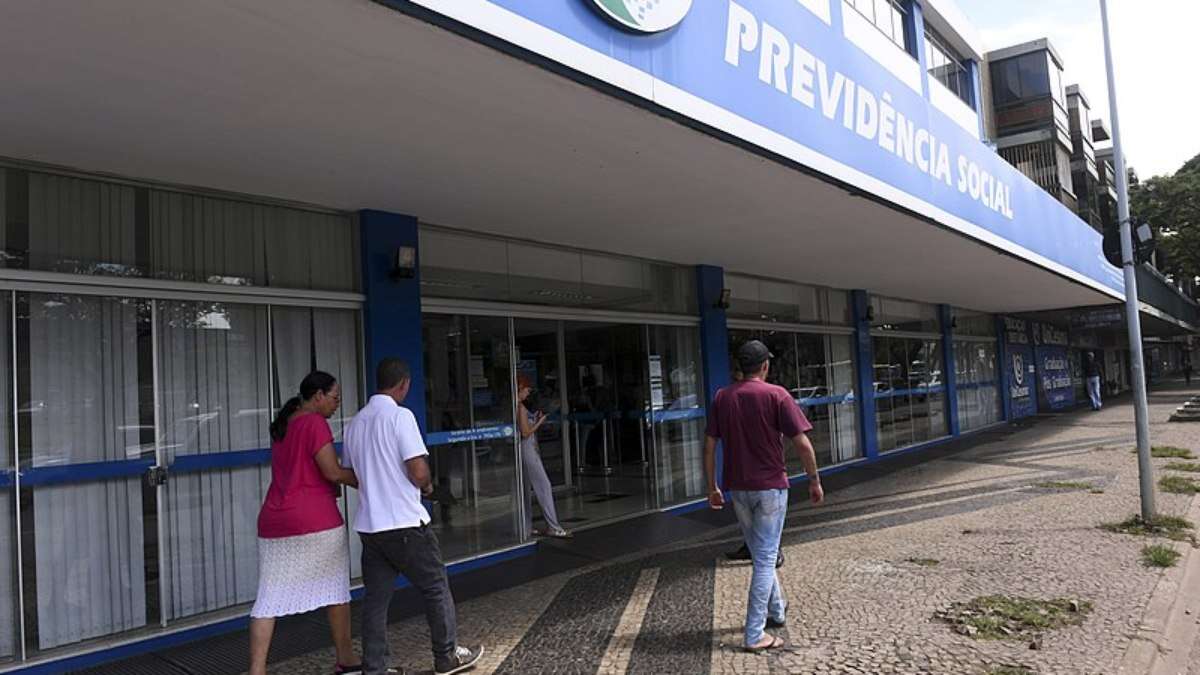 INSS: 1,3 milhão já tem cartão de descontos; veja como fazer o seu