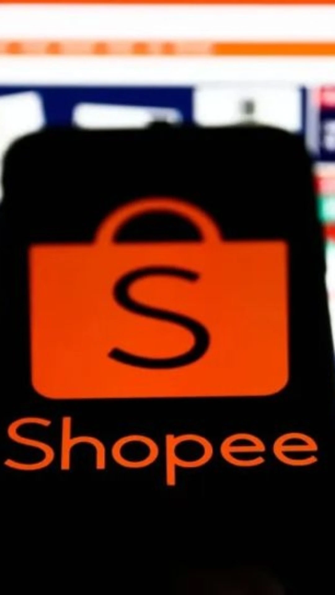 Shopee lidera entre moradores de favelas como plataforma de e-commerce preferida, aponta pesquisa