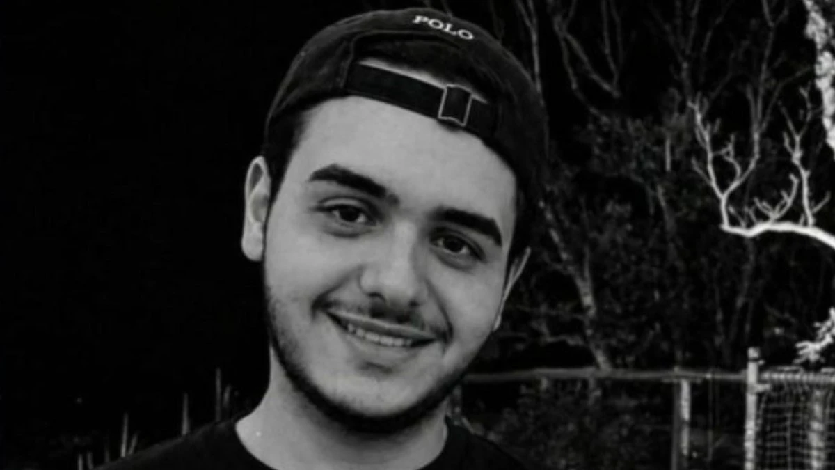 Jovem morto em acidente com Porsche em SP é sepultado em MG