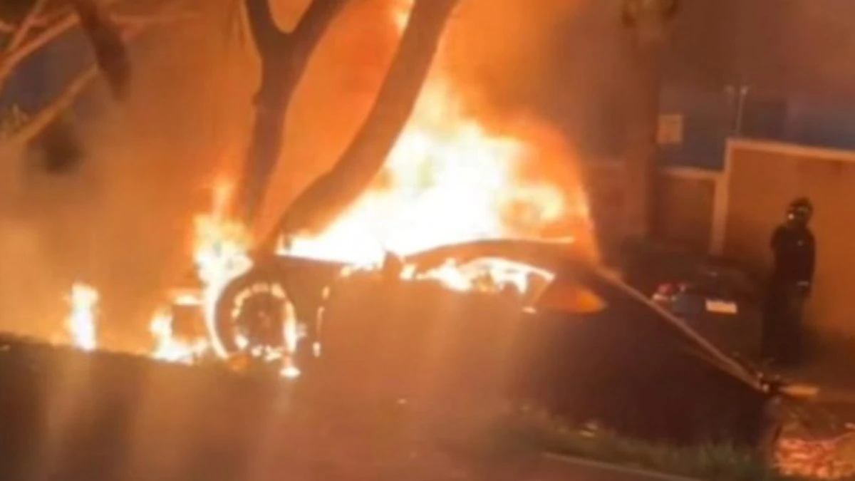 Duas pessoas morrem em acidente com Porsche em Campinas