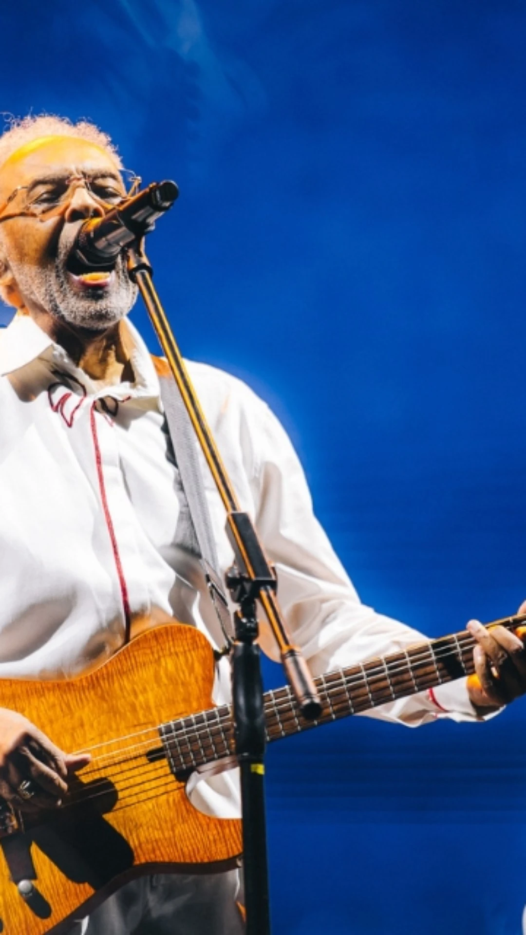 Gilberto Gil reúne mais de cinquenta mil pessoas em noite histórica no Mané Garrincha