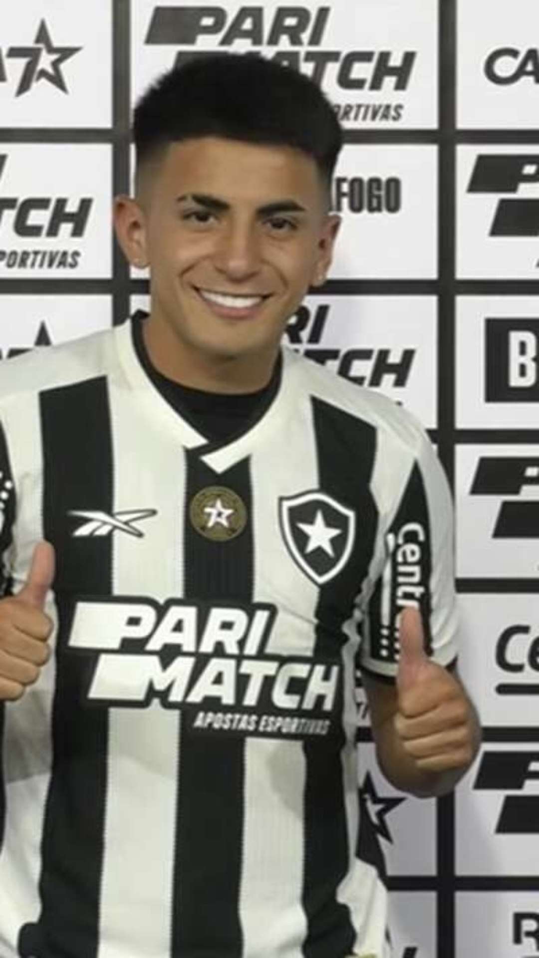 Almada responde sobre ambições no Botafogo: ‘Libertadores é um sonho’