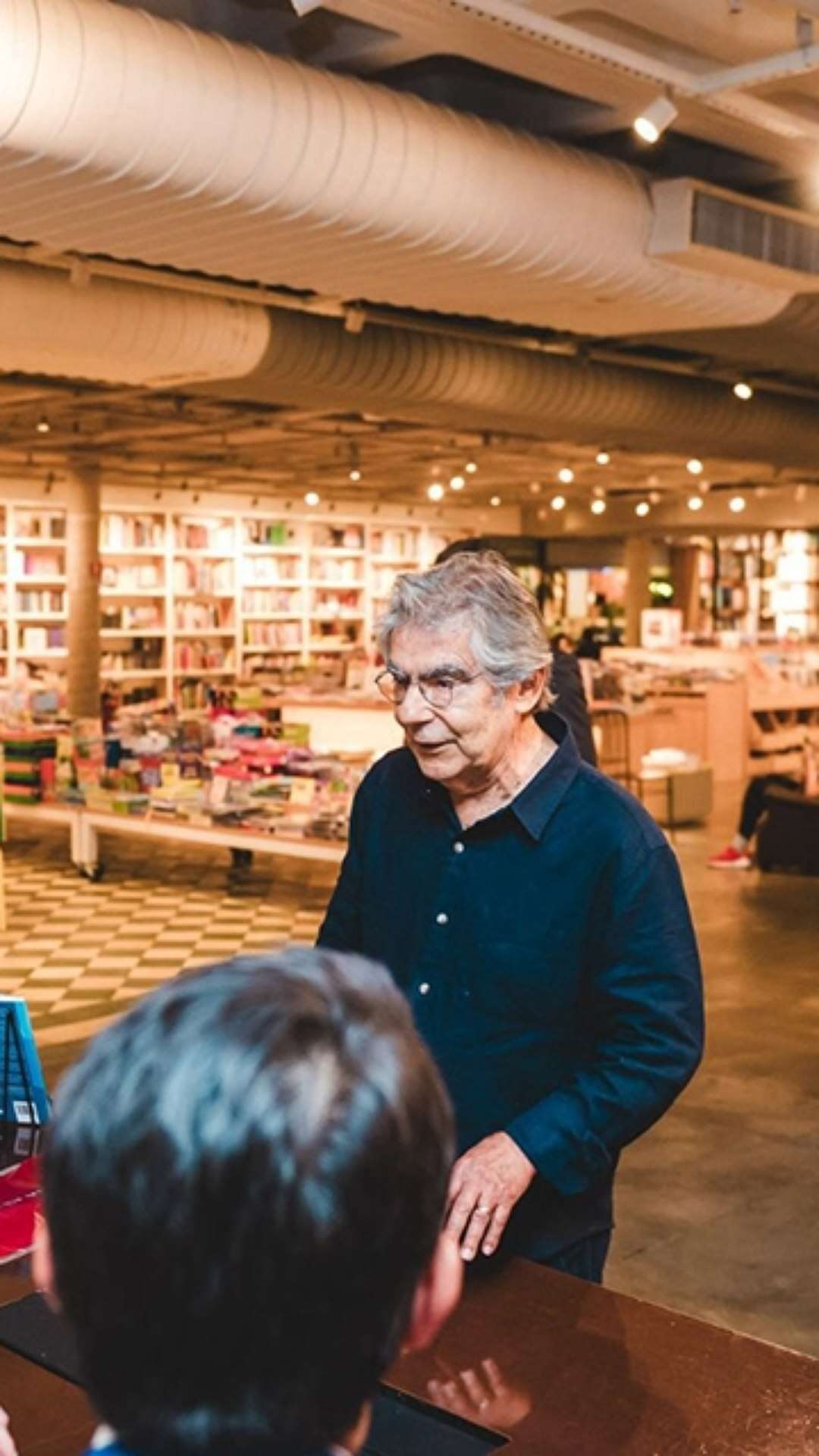 Ex-Ministro Ayres Britto participa de lançamento do livro “Tendências e Desafios na Tributação de Combustíveis” em Brasília