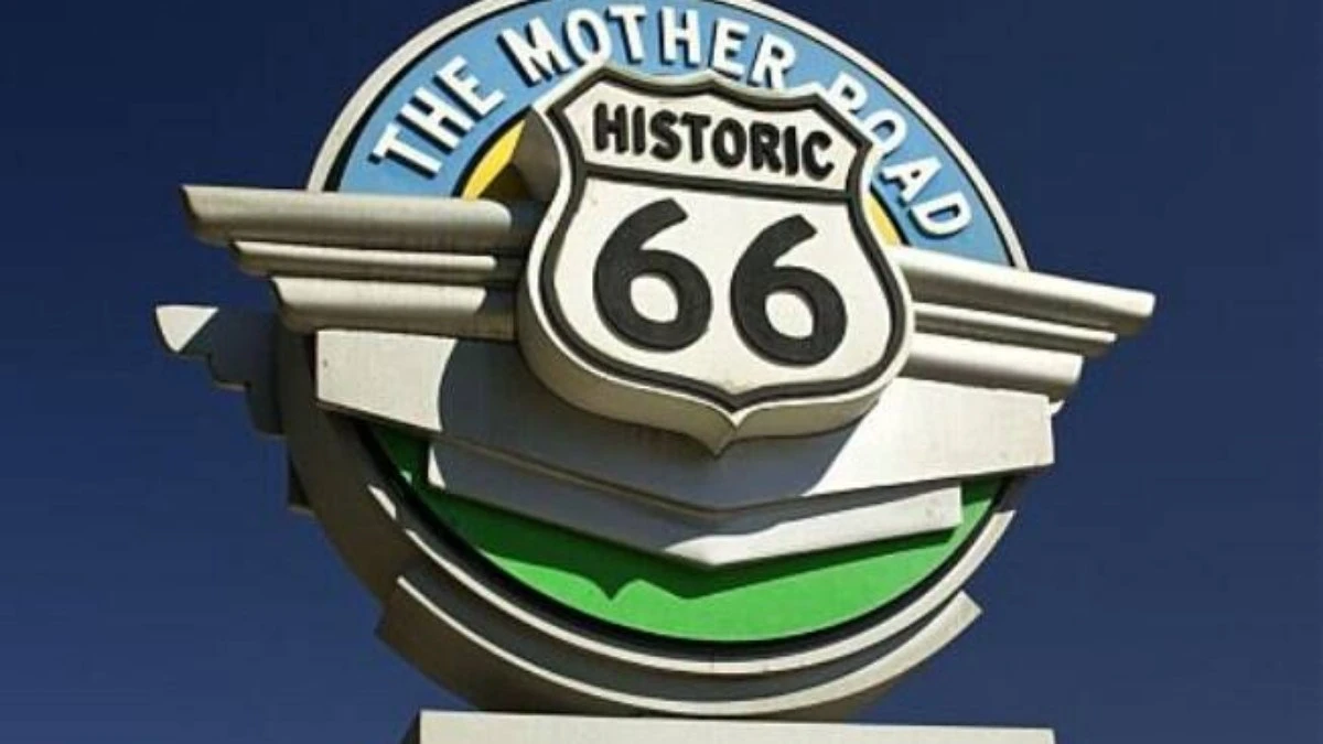 Rota 66 completa 100 anos e atrai turistas do mundo inteiro