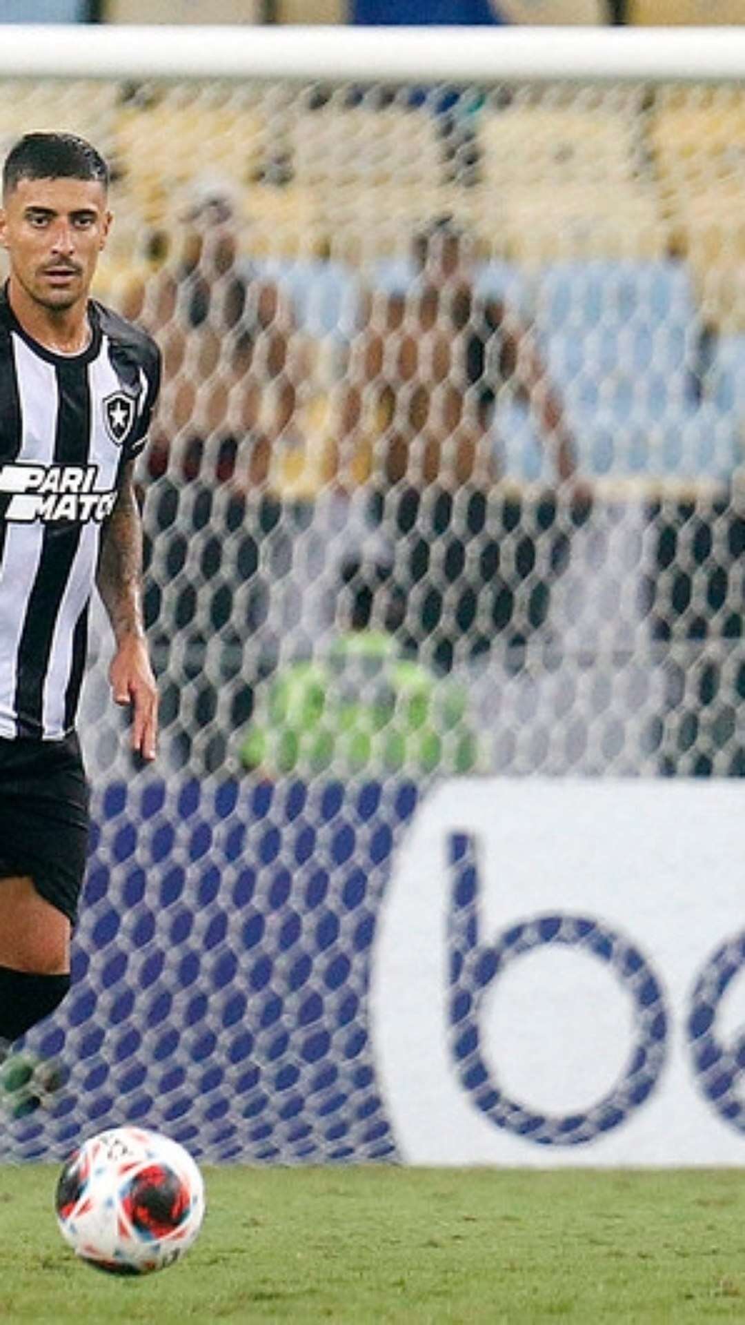 Botafogo encaminha empréstimo de Philipe Sampaio