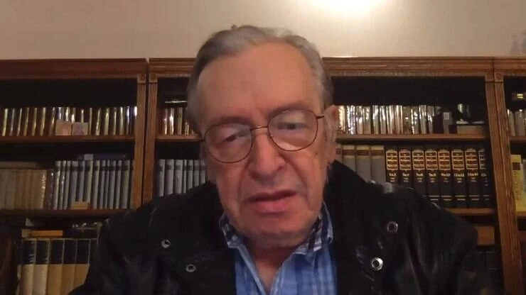 Olavo de Carvalho chama Bolsonaro de fracassado na 