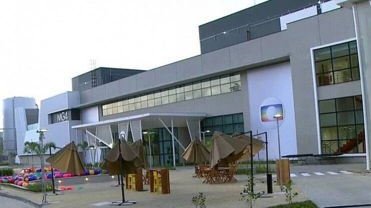 Globo manda atores em gravação evitarem circular pelas ruas