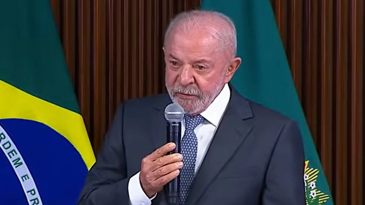 “Nós queremos paz”, afirma Lula em reunião ministerial