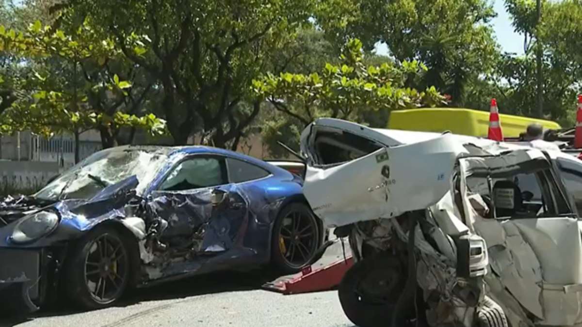 Amigo diz à polícia que motorista de Porsche bebeu antes de dirigir