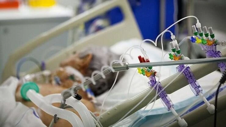 EUA registram recorde de hospitalizações por Covid-19