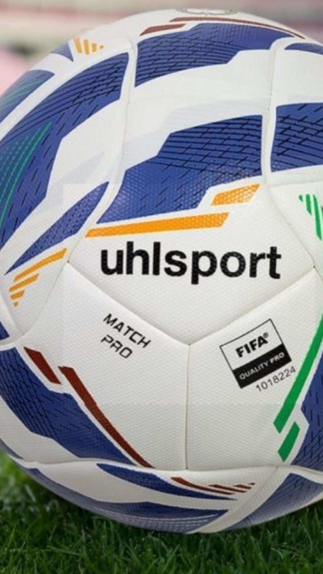 Marca alemã uhlsport é bola oficial do Campeonato Pernambucano 2025