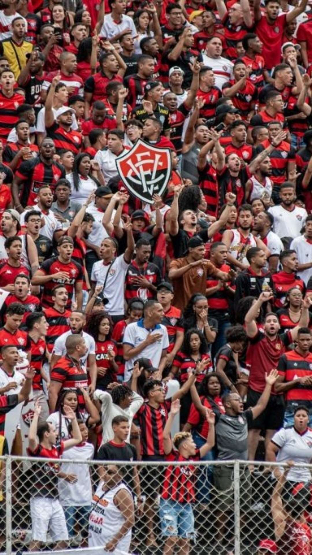 Barradão como palco de um confronto crítico: Vitória e Juventude em busca de redenção