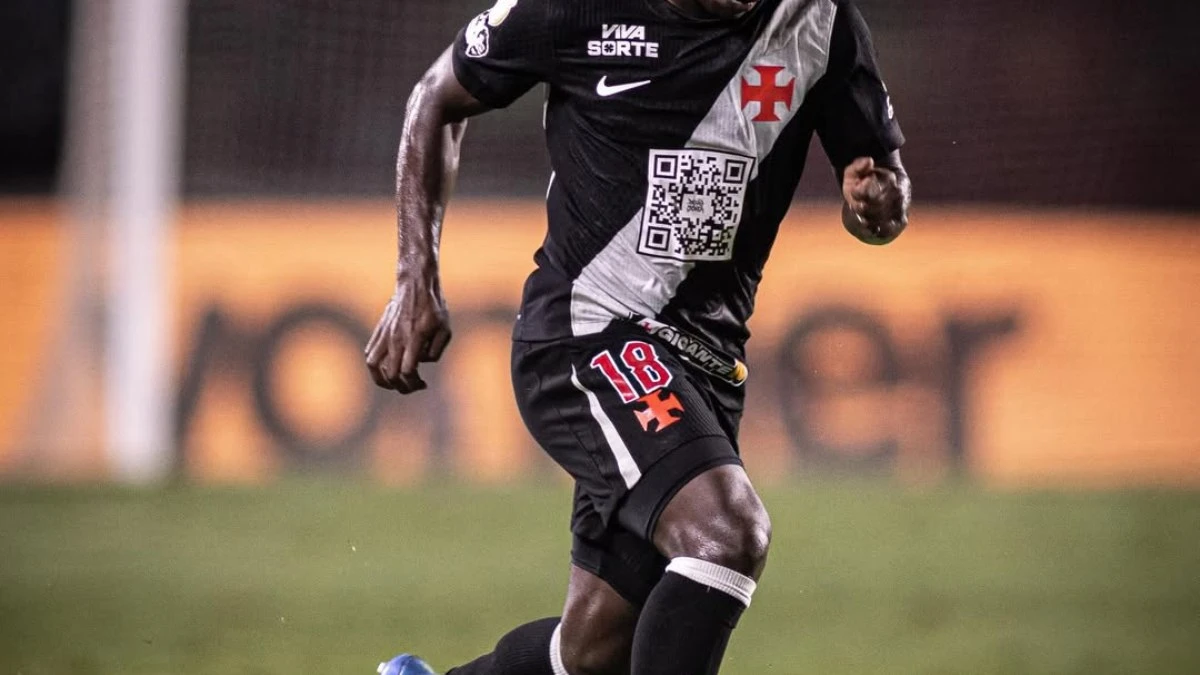 Jogador curte post de arrependimento em atuar no Vasco após briga