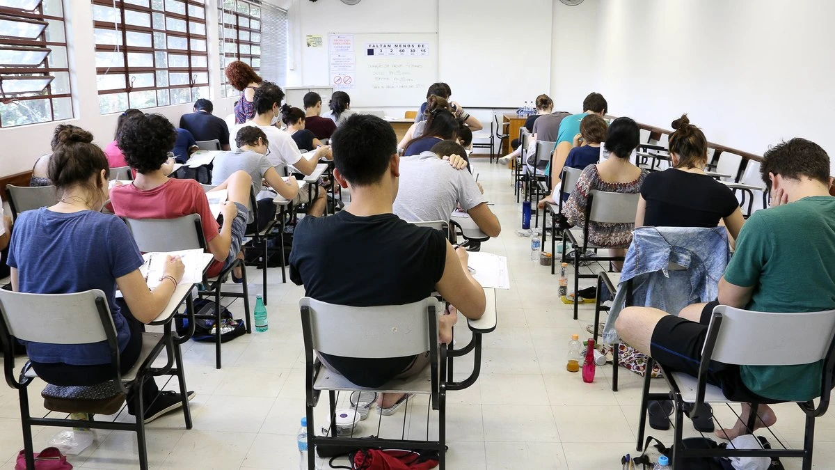 Fuvest lança Guia de Carreiras para ingresso na USP em 2026