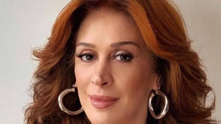 Polícia apura denúncia contra Claudia Raia por exercício ilegal da profissão