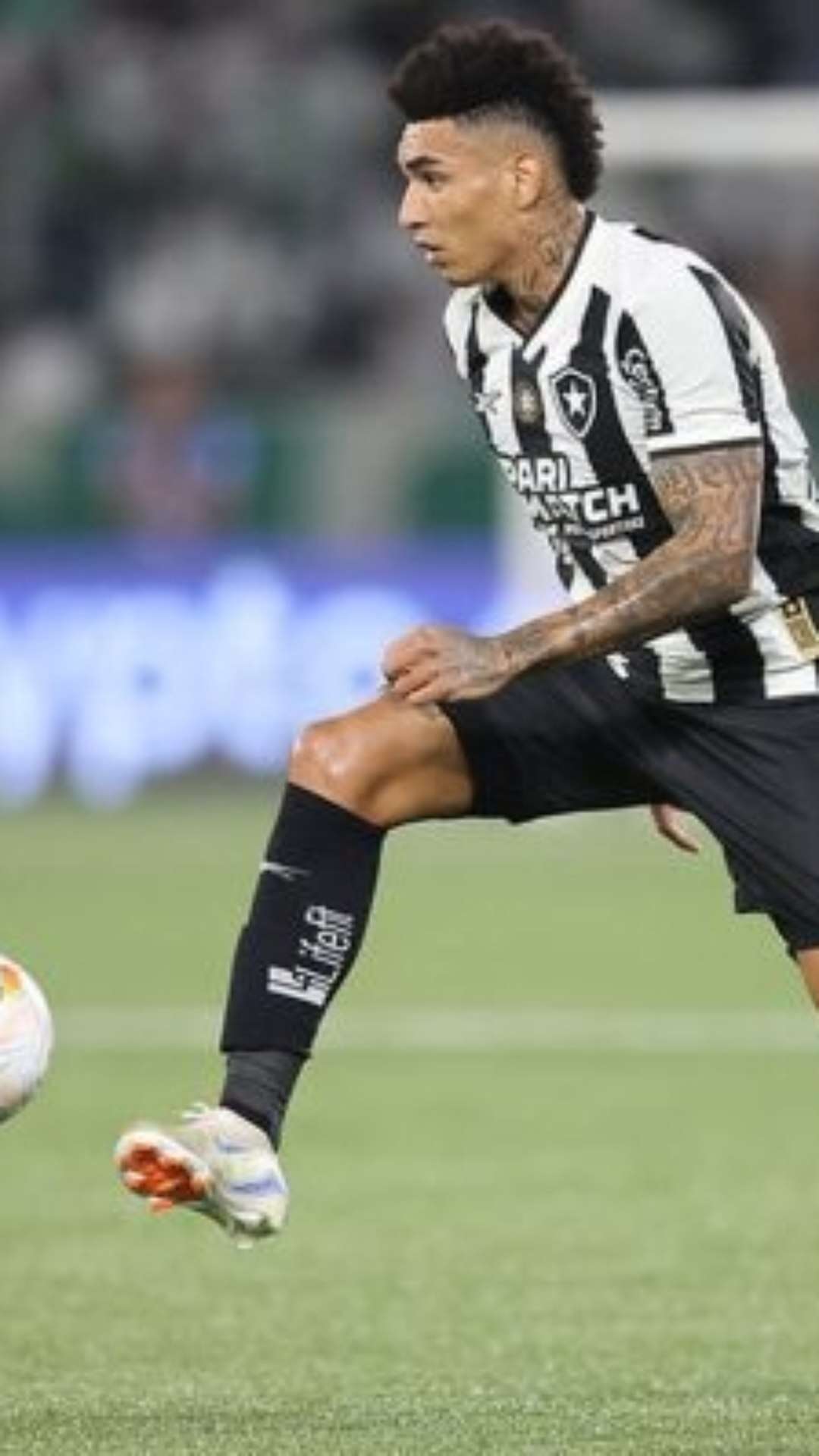 Igor Jesus é primeiro jogador do Botafogo a marcar pela Seleção desde 1998