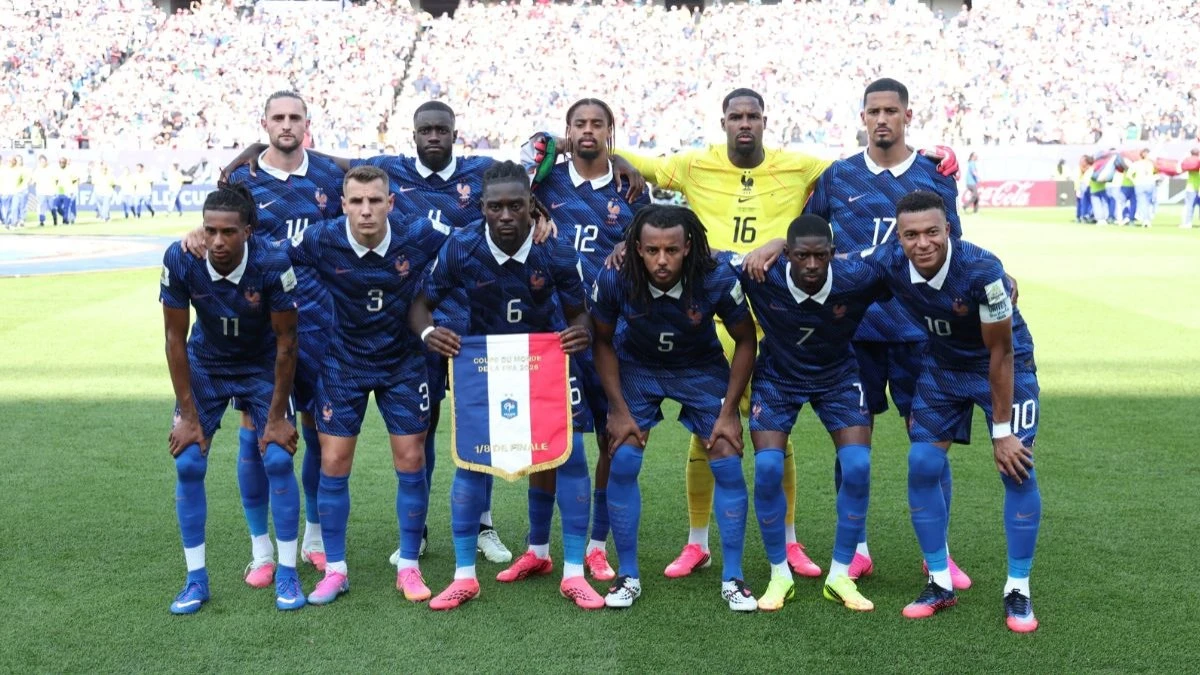 França e Marrocos duelam pelas quartas de final da Copa; siga