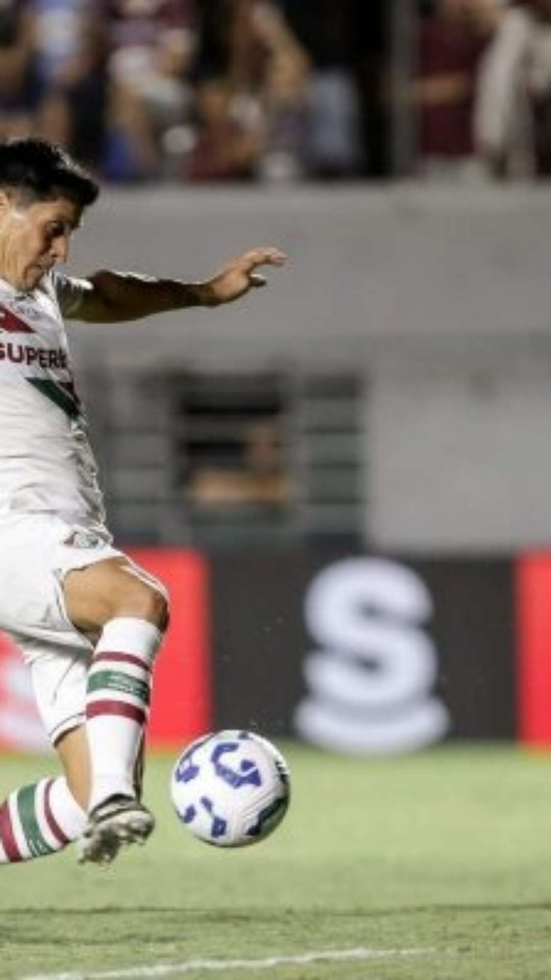 Cano brilha, Fluminense bate o Caxias e avança na Copa do Brasil