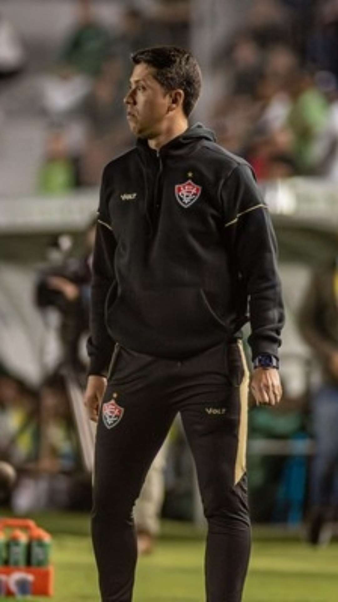 Carpini destaca evolução da equipe do Vitória, mas pontua os maiores obstáculos do time baiano no campeonato