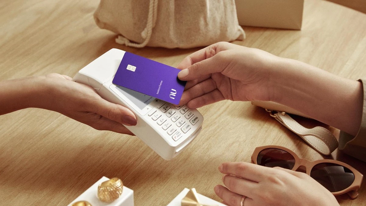 Modo Latam Pass do Nubank promete status, mas entrega barreiras