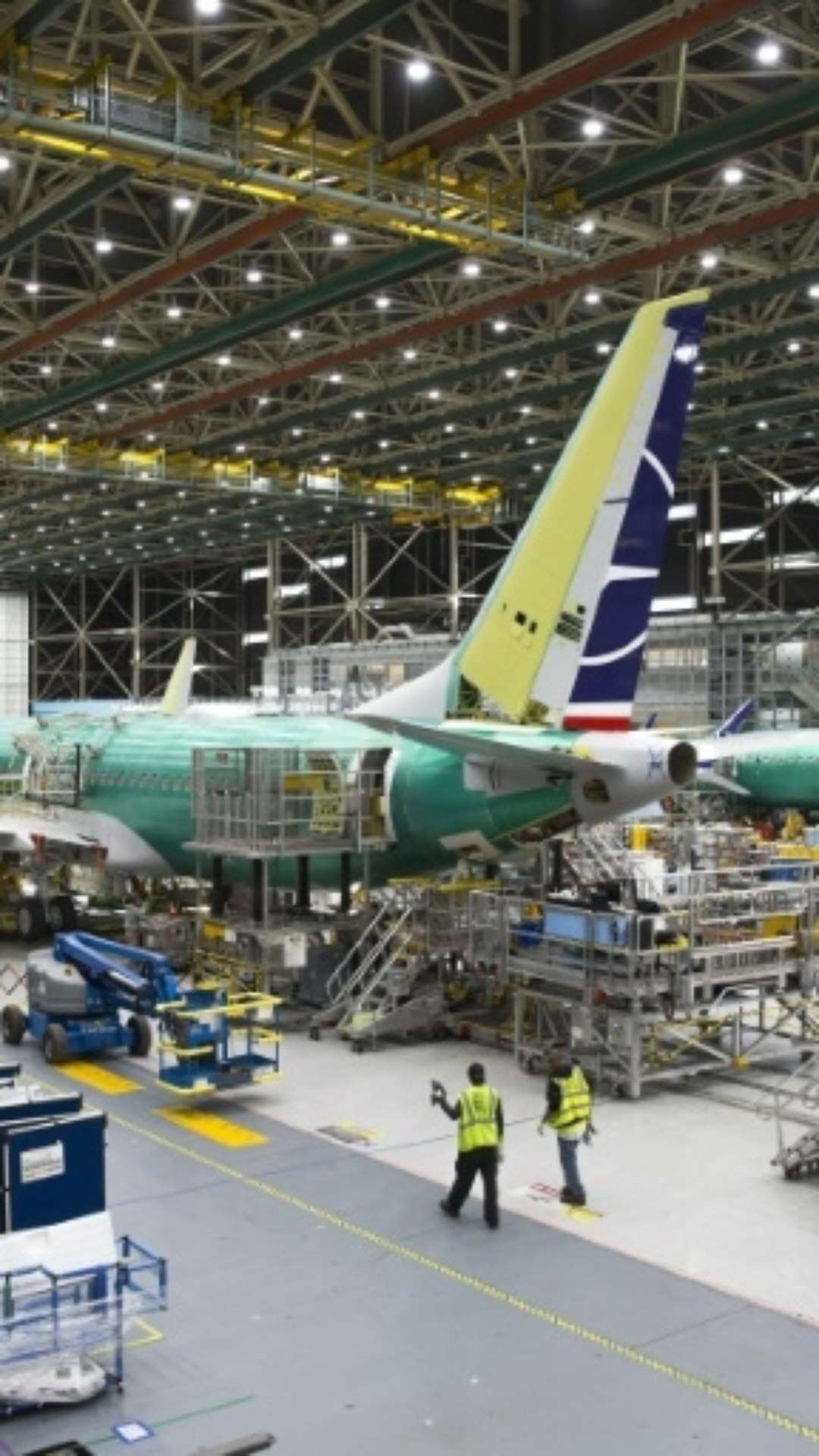 Boeing vai cortar 10% dos funcionários e adiar entregas