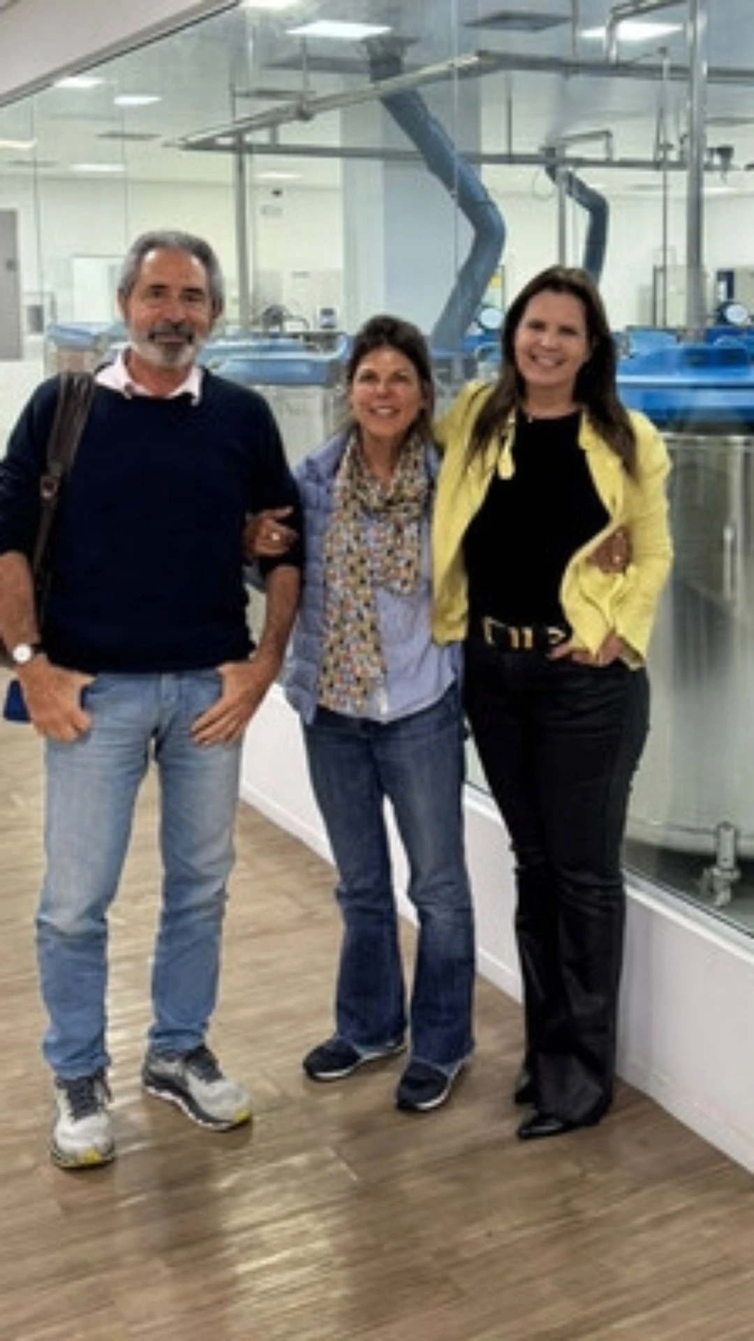 Cryopraxis recebe a visita do Dr. Alberto D'Auria e apresenta avanços em medicina regenerativa e biotecnologia