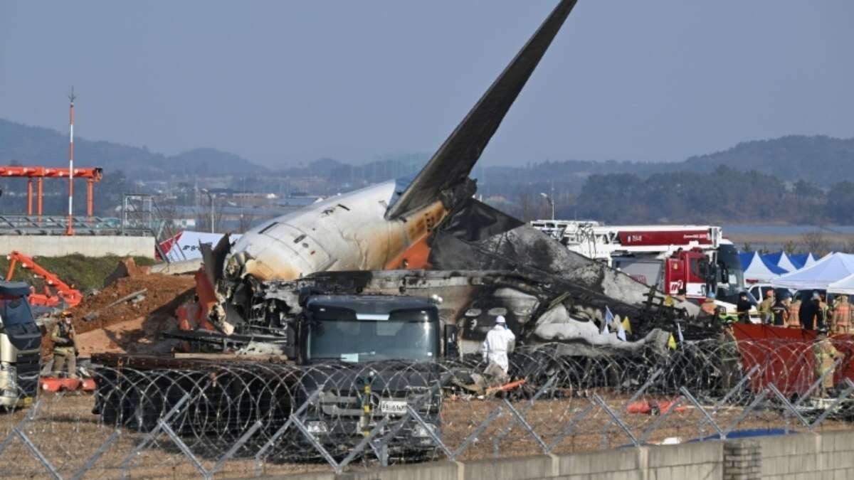 Presidente da Jeju Air é proibido de deixar a Coreia após acidente aéreo com 179 mortos