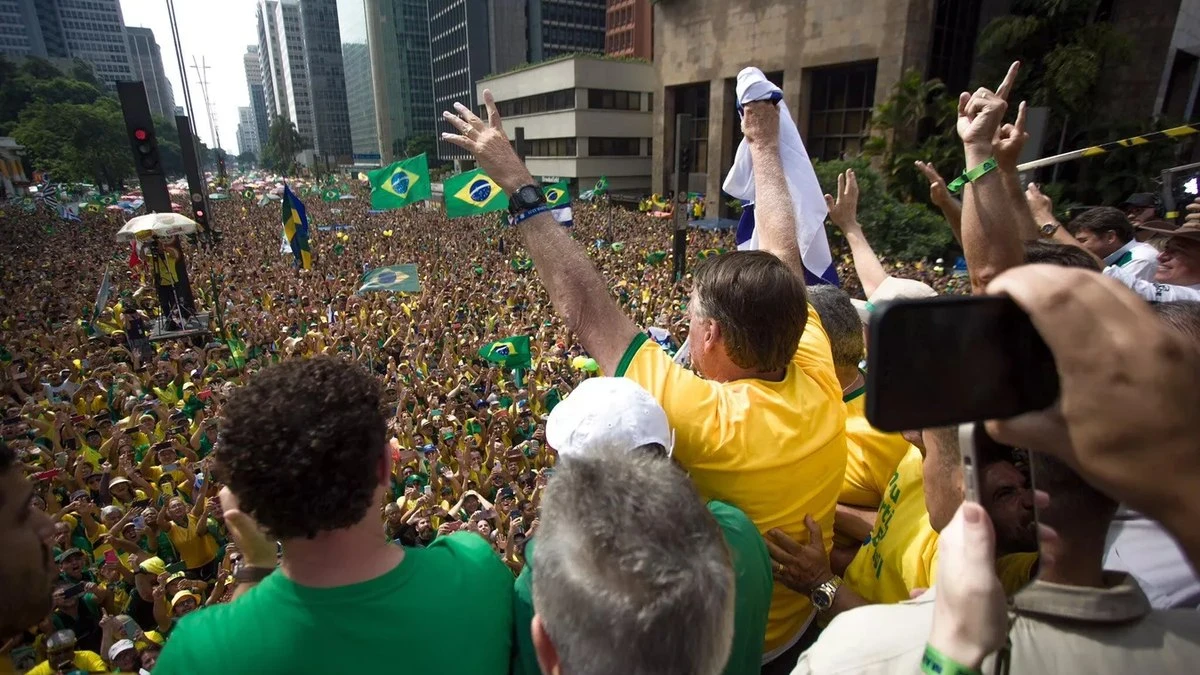 SP: 47% apoiam novo candidato de Bolsonaro à Prefeitura, diz pesquisa