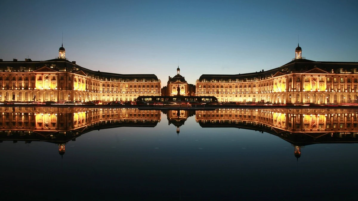 Bordeaux: destino francês une vinhos, história e arquitetura