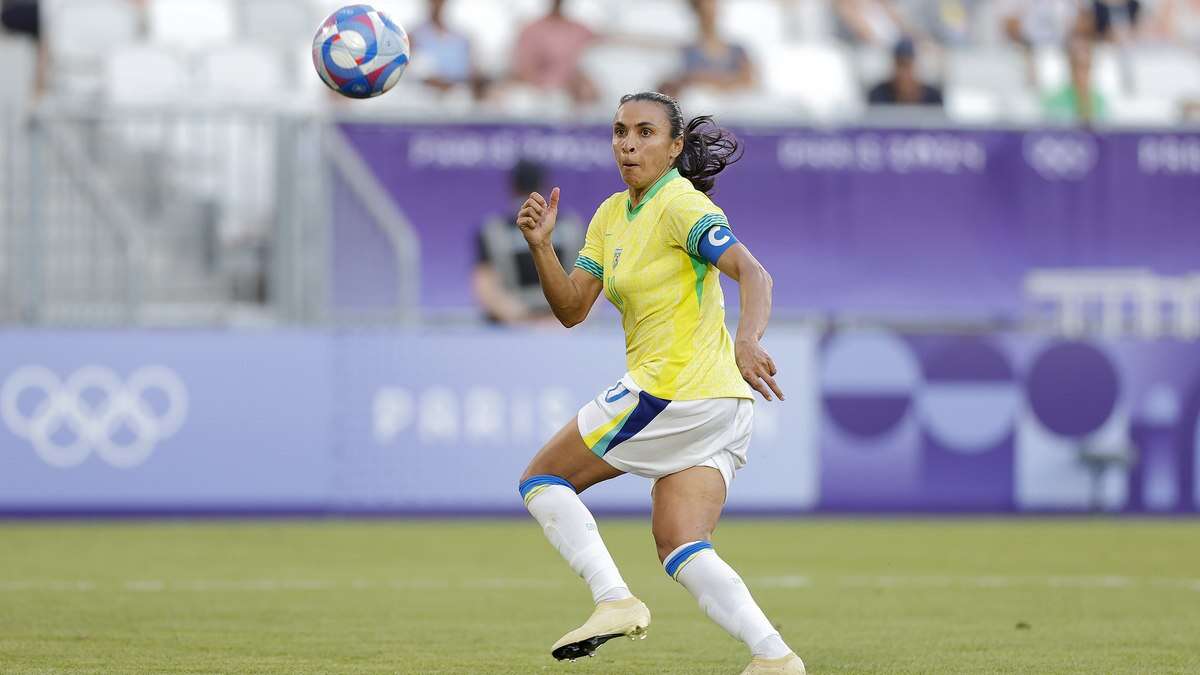 Marta no Corinthians? Clube abre conversas pela contratação da atacante