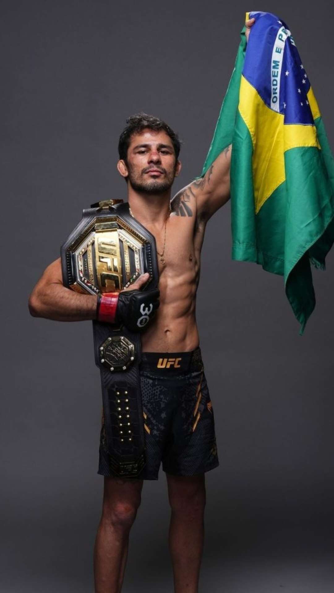 Alexandre Pantoja valoriza escolha de adversário ‘diferente’ no UFC 310